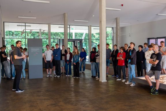 „Demokratie stärken“: Diskussion mit Politikern in der Gedenkstätte Esterwegen