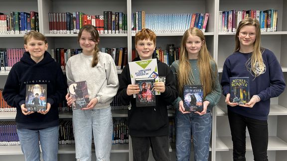 Vorlesewettbewerb 2024/25: Jan-Milan Kasicki gewinnt Schulentscheid Vorlesewettbewerb 2024/25: Jan-Milan Kasicki gewinnt Schulentscheid