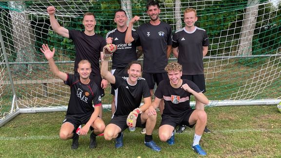 Ehemaligenturnier 2025: Verdienter Sieger in Völlen Ehemaligenturnier 2025: Verdienter Sieger in Völlen