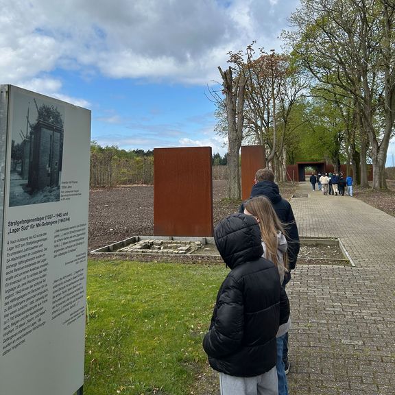 Besuch der Gedenkstätte Esterwegen – Gegen das Vergessen