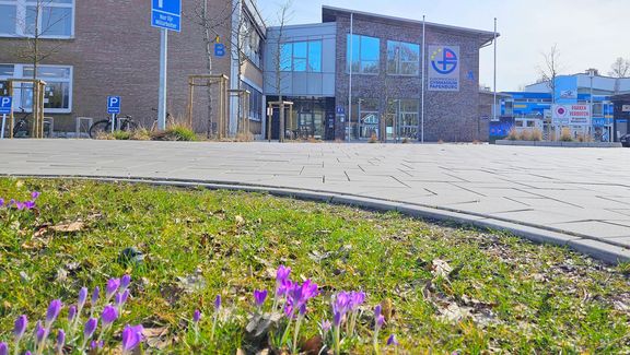 Das Gymnasium Papenburg wünscht schöne Osterferien Das Gymnasium Papenburg wünscht schöne Osterferien